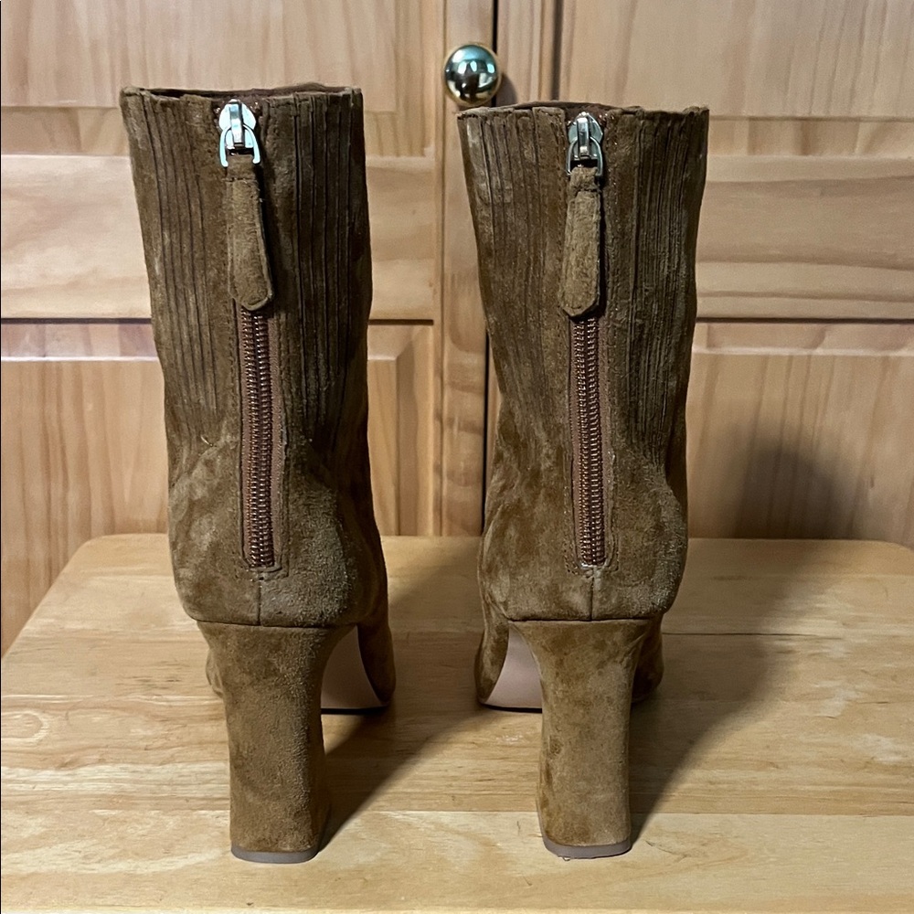 Steve Madden Tan Suede Heeled Boots - Picture 4 of 4